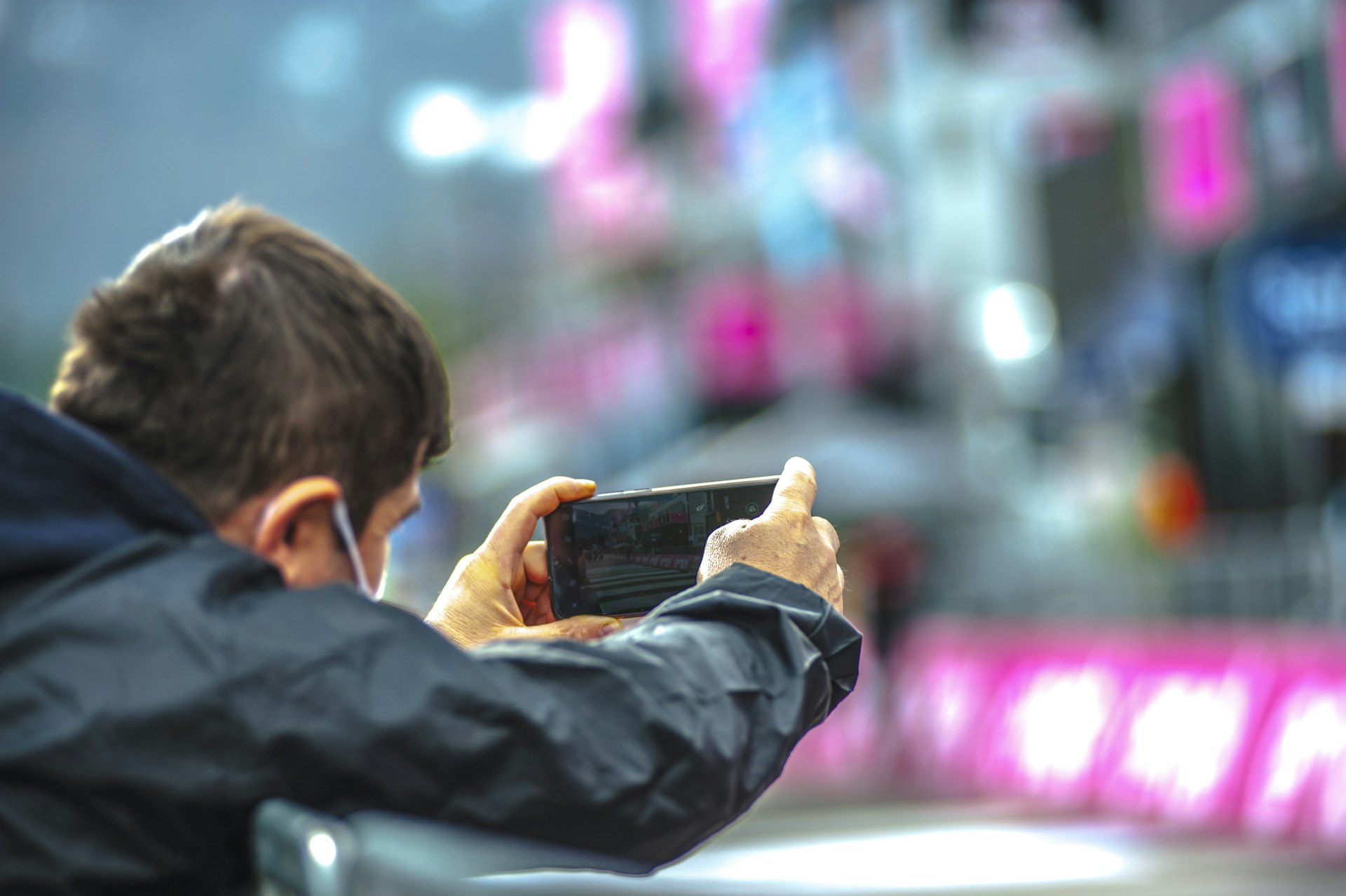 Building Customer Engagement: Next-Generation Loyalty Programs in Digital Marketing